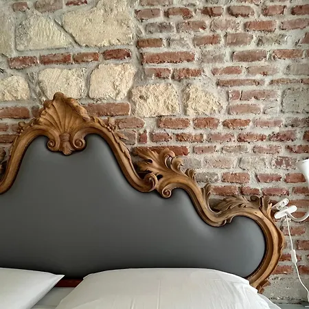 Casa Diaz Bed and Breakfast *